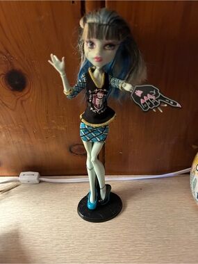 Fear leader Frankie monster high doll